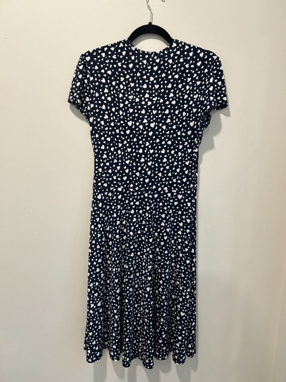 Leota Black White Heart Print Faux Wrap Dress Medium Fit & Flare Stretch Chic - Picture 6 of 9